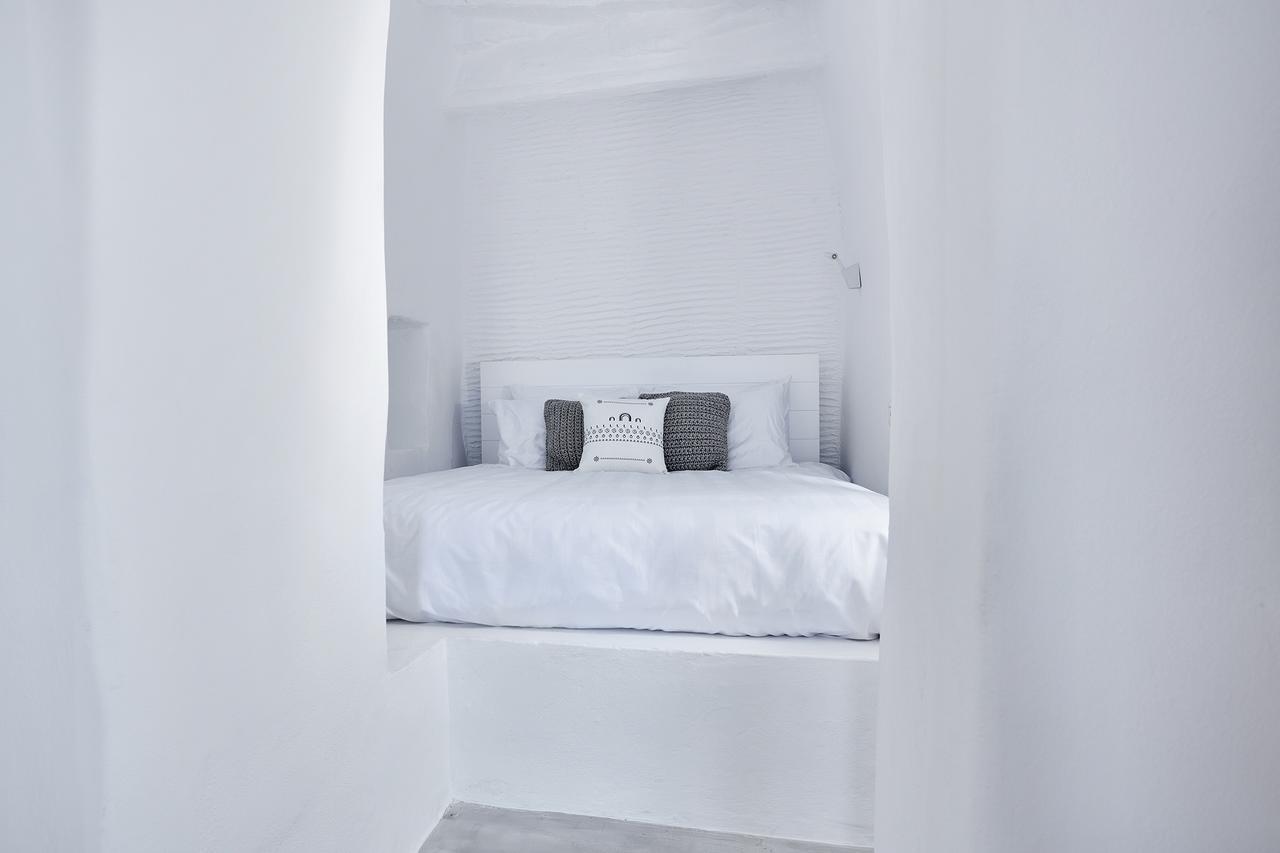 Living Theros Luxury Suites Kardhiani ภายนอก รูปภาพ